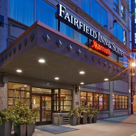 Fairfield Inn & Suites By Marriott Milwaukee Downtown Экстерьер фото