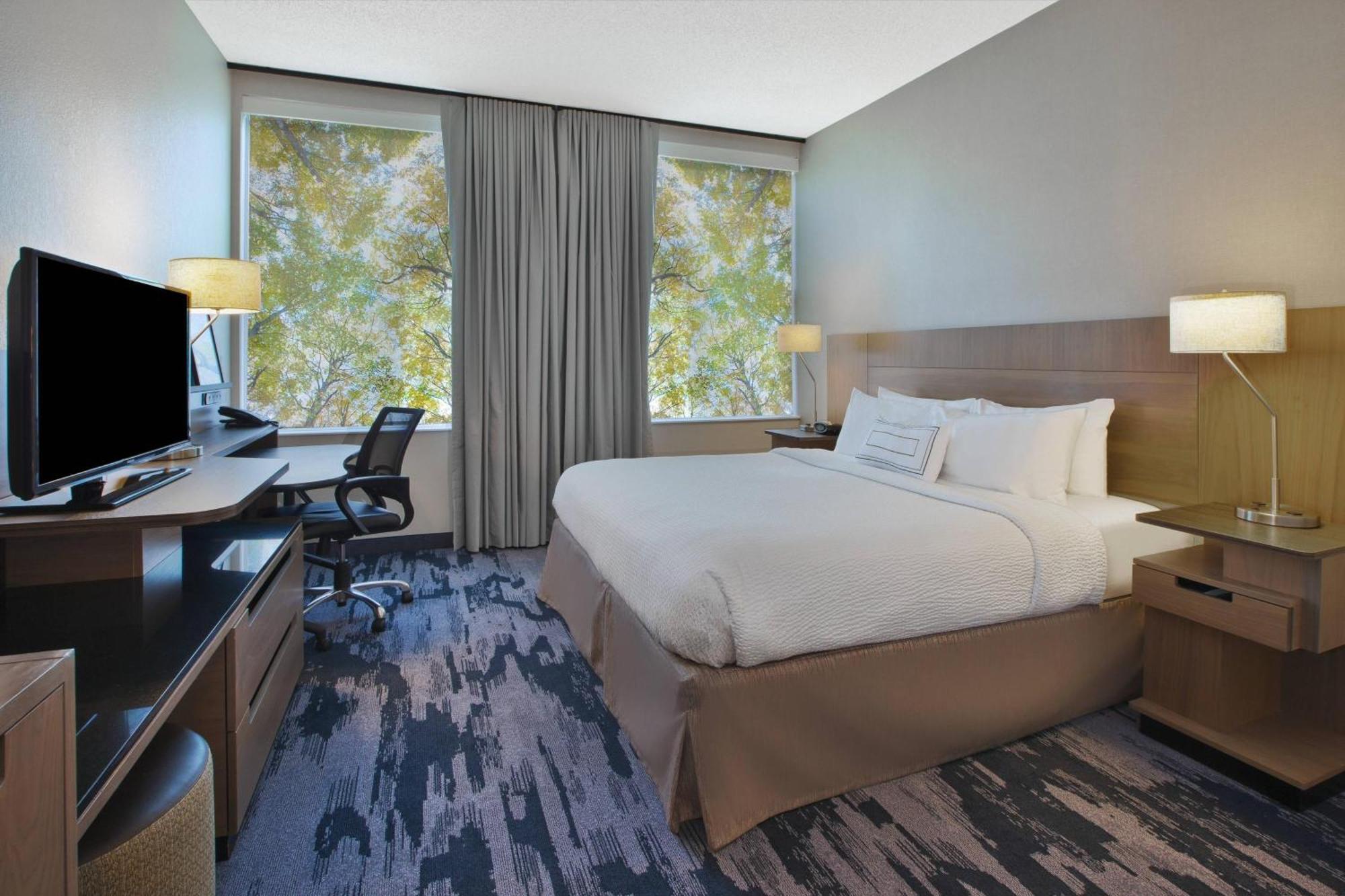 Fairfield Inn & Suites By Marriott Milwaukee Downtown Экстерьер фото
