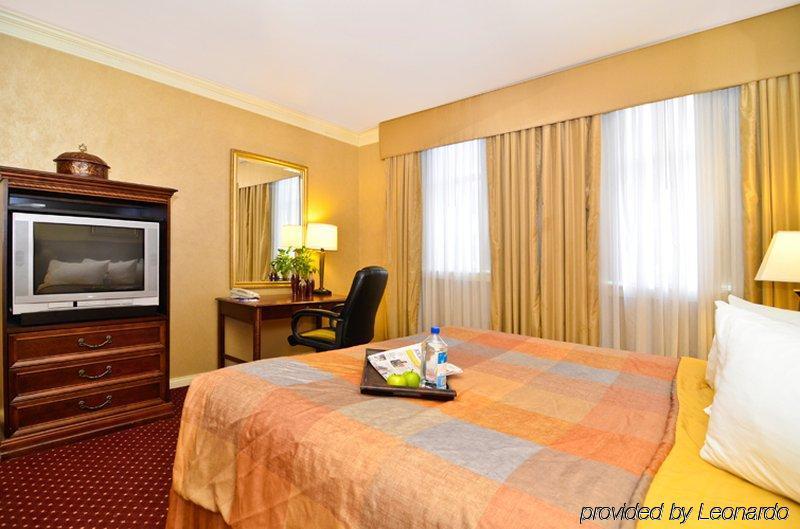 Fairfield Inn & Suites By Marriott Milwaukee Downtown Номер фото