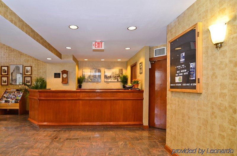 Fairfield Inn & Suites By Marriott Milwaukee Downtown Интерьер фото