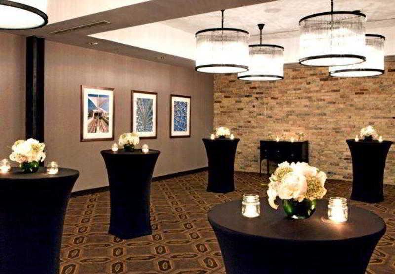 Fairfield Inn & Suites By Marriott Milwaukee Downtown Экстерьер фото