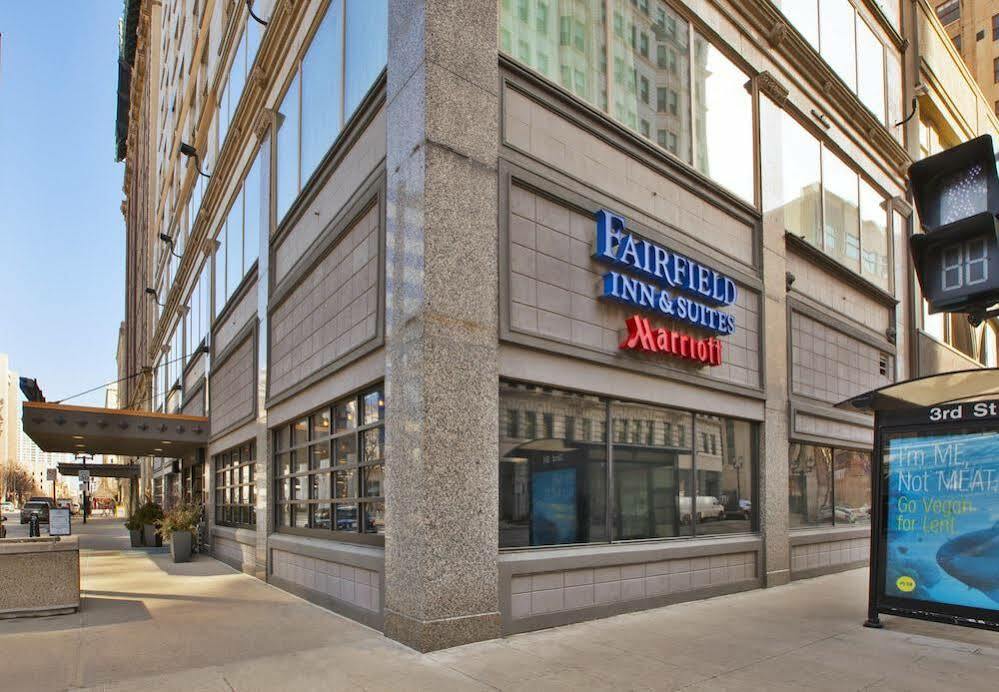 Fairfield Inn & Suites By Marriott Milwaukee Downtown Экстерьер фото